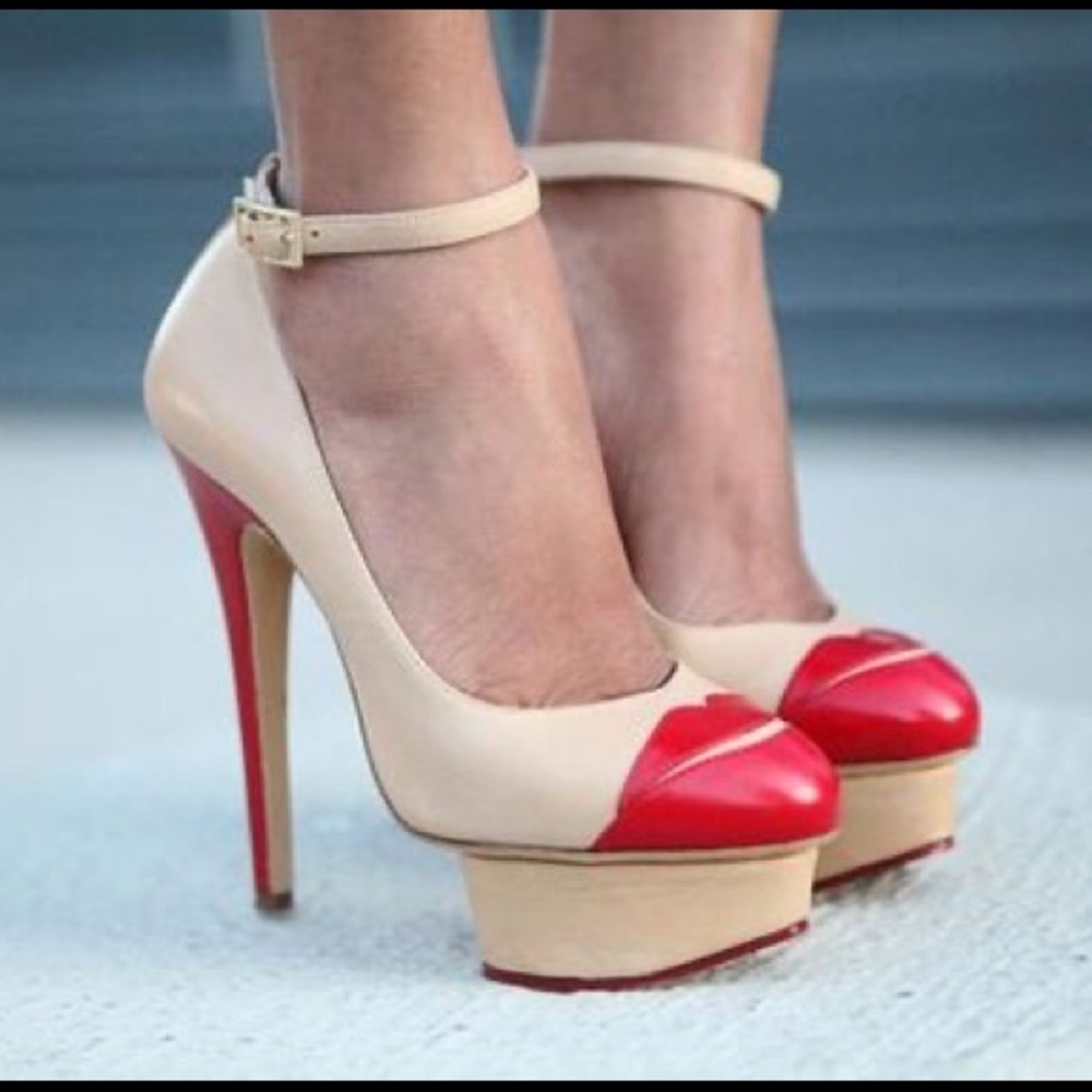 Charlotte Olympia Kiss Me Dolores Lip Pump